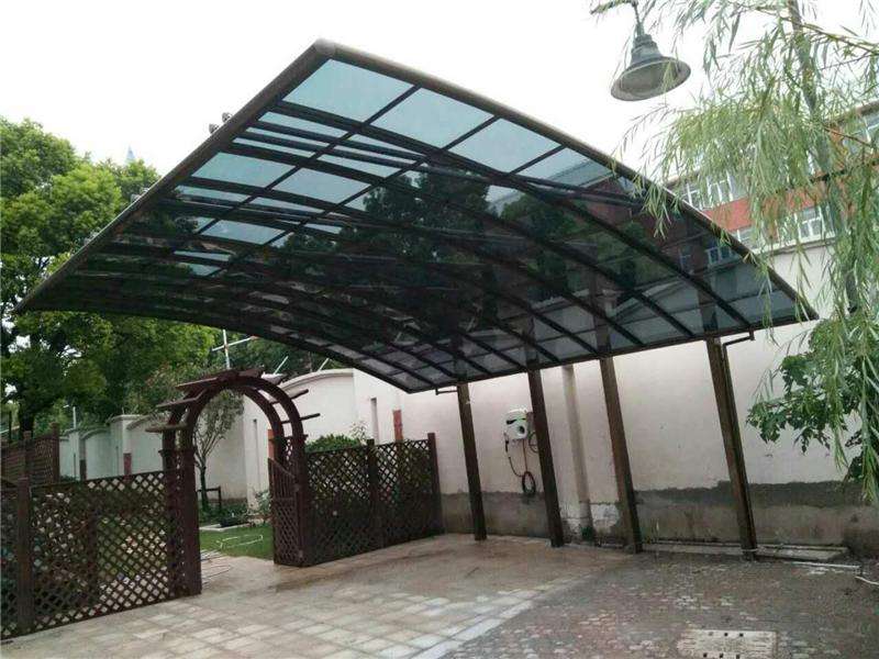 廣州遮雨棚安裝哪家公司口碑好,廣州遮雨棚安裝專業人工多少錢